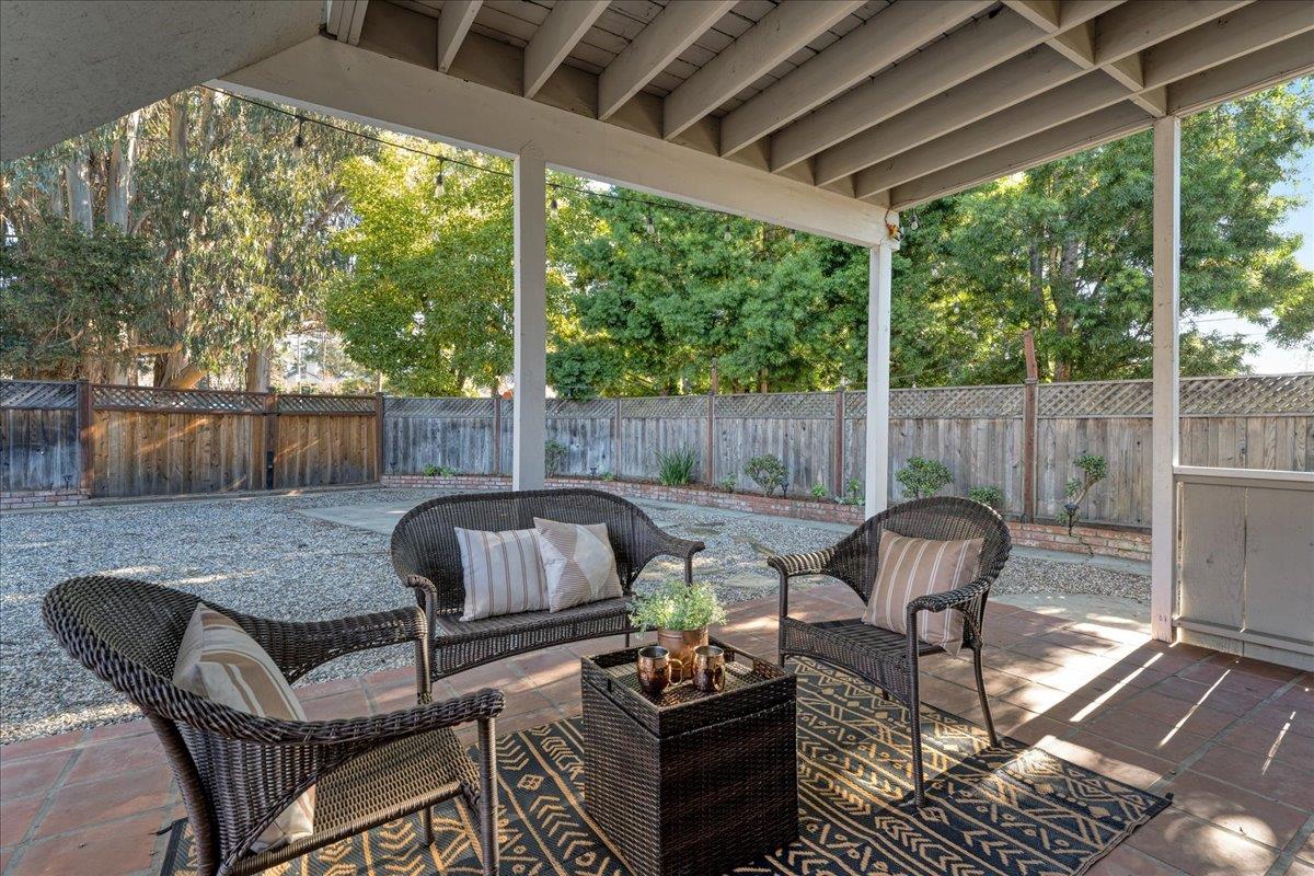 5737 Soquel Drive