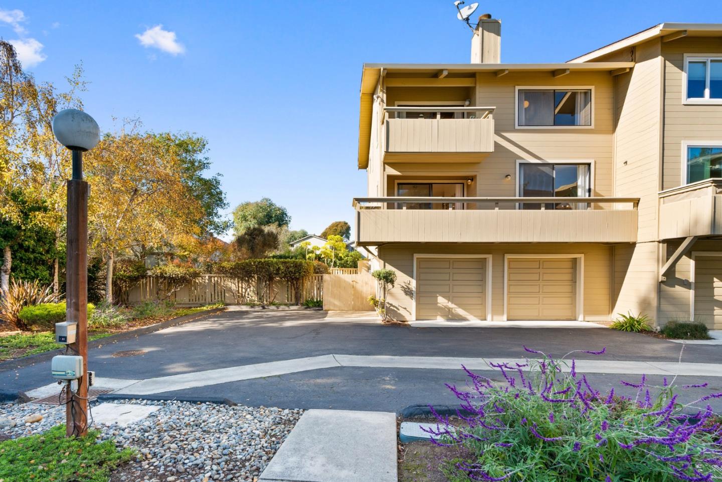 111 Vineyard CT