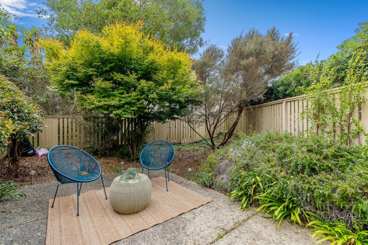 111 Vineyard CT