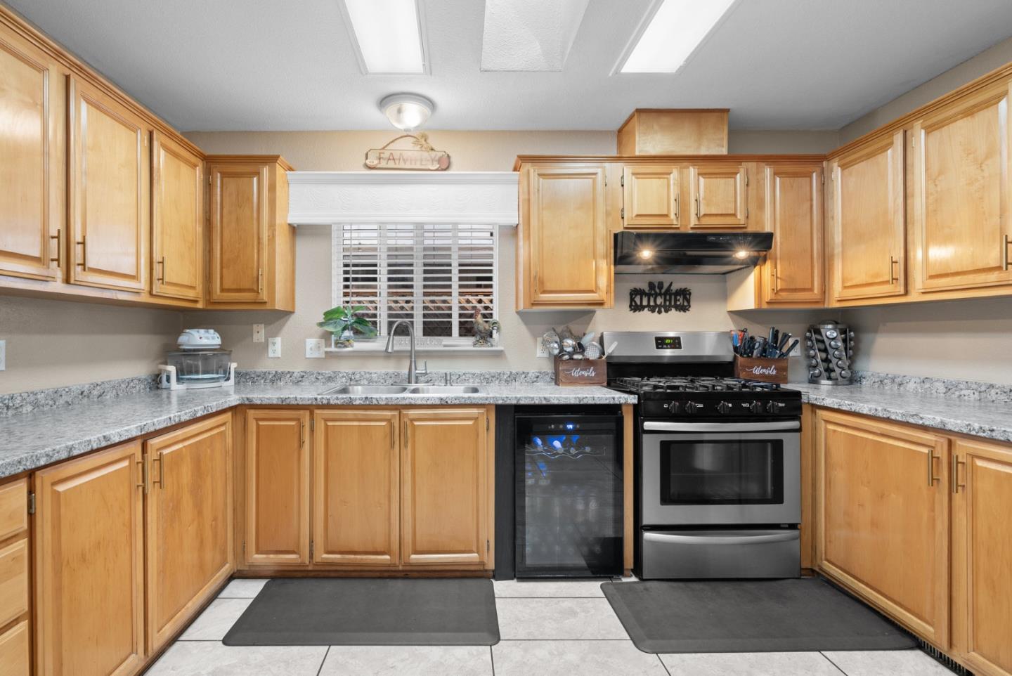 789 Green Valley Road Unit: 35