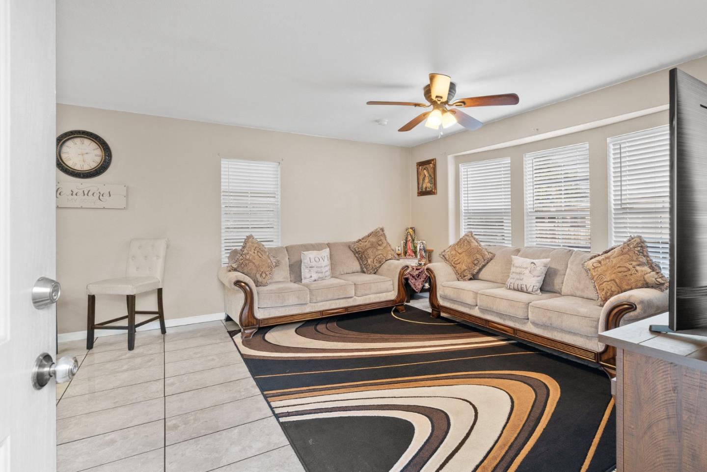 789 Green Valley Road Unit: 35