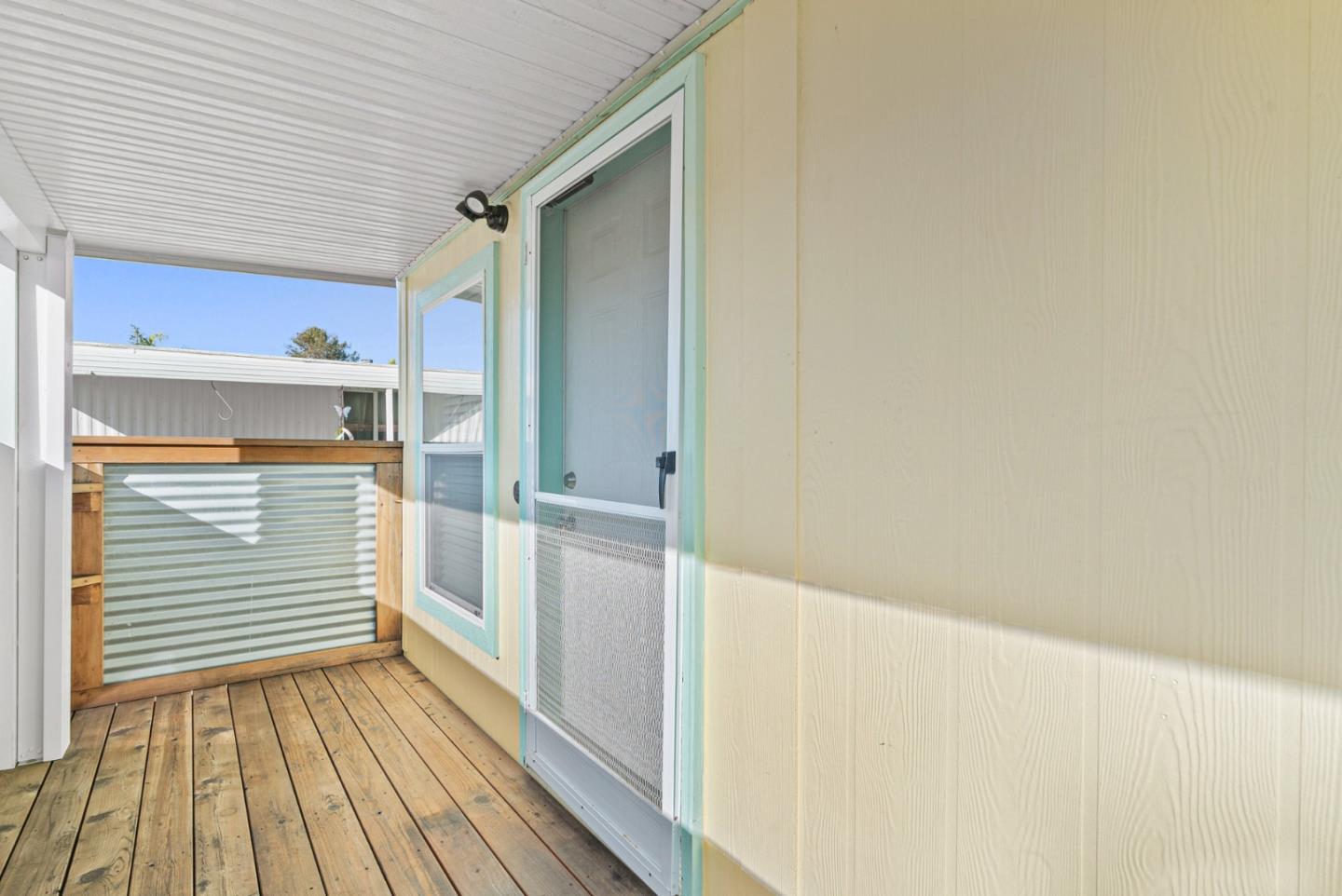 998 38th Avenue Unit: 19