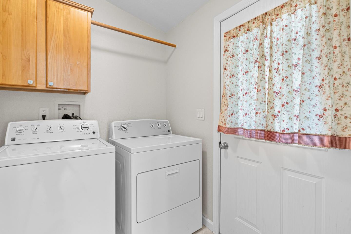 998 38th Avenue Unit: 19