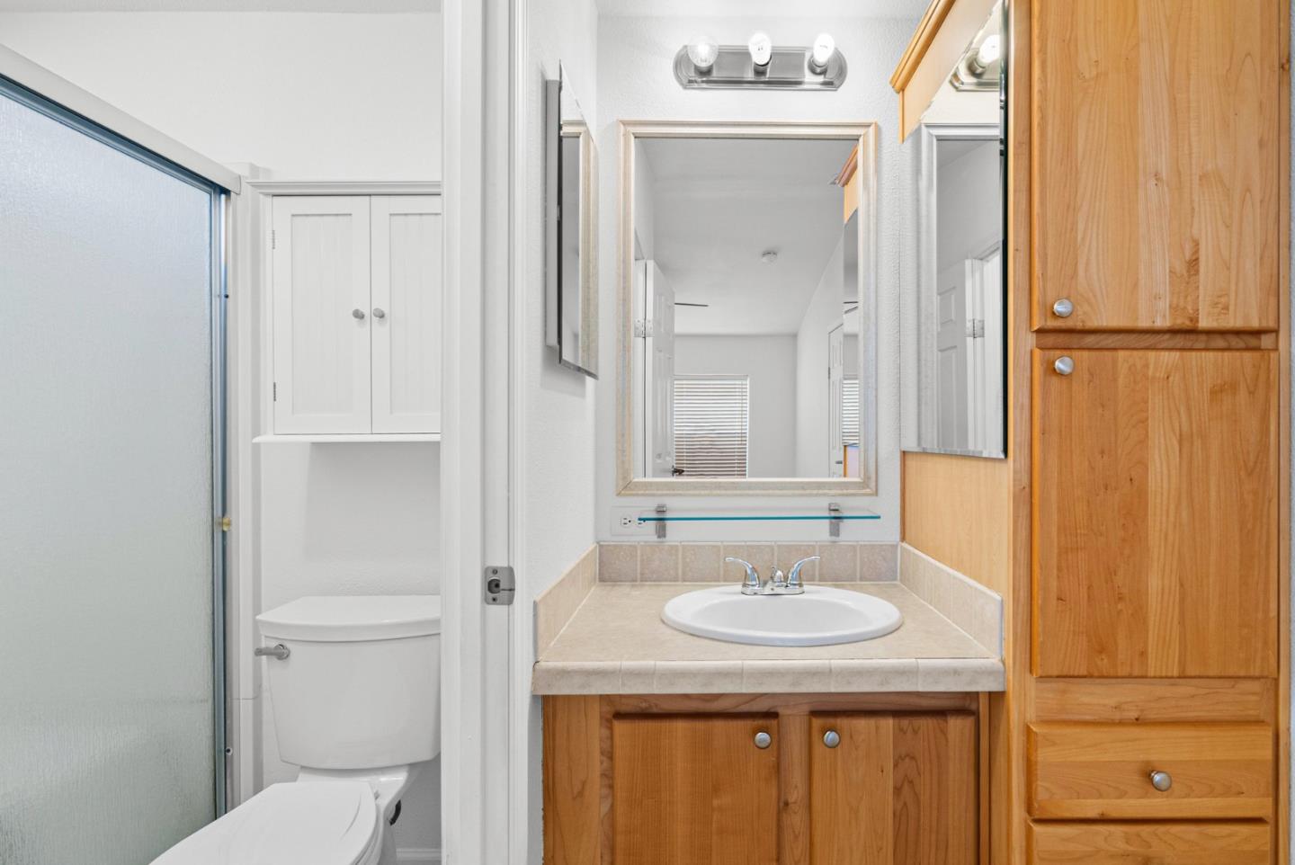 998 38th Avenue Unit: 19