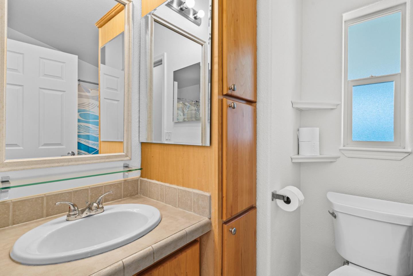 998 38th Avenue Unit: 19