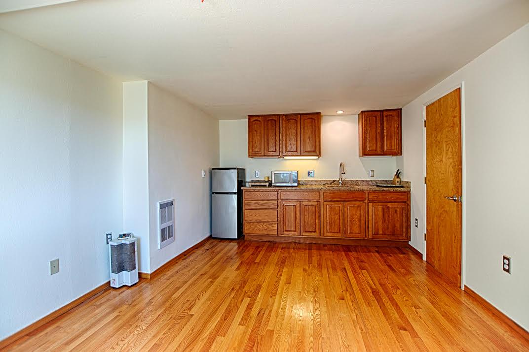 11120 Lake Boulevard