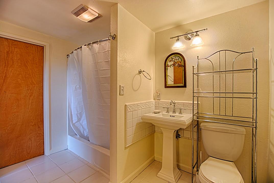 11120 Lake Boulevard