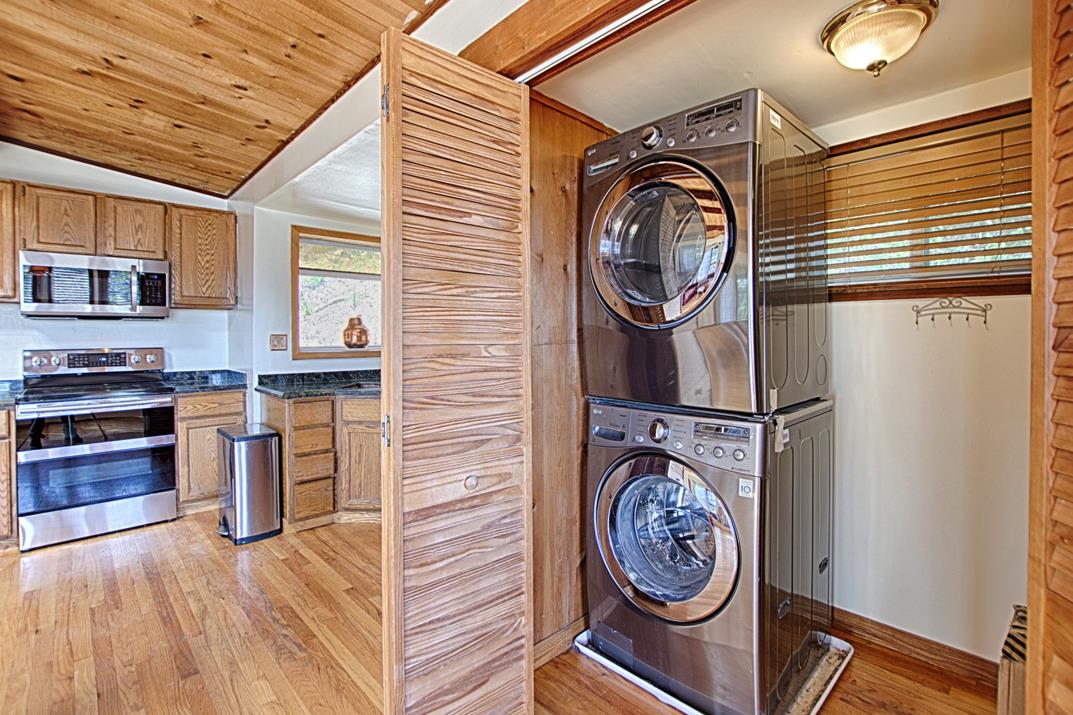 11120 Lake Boulevard