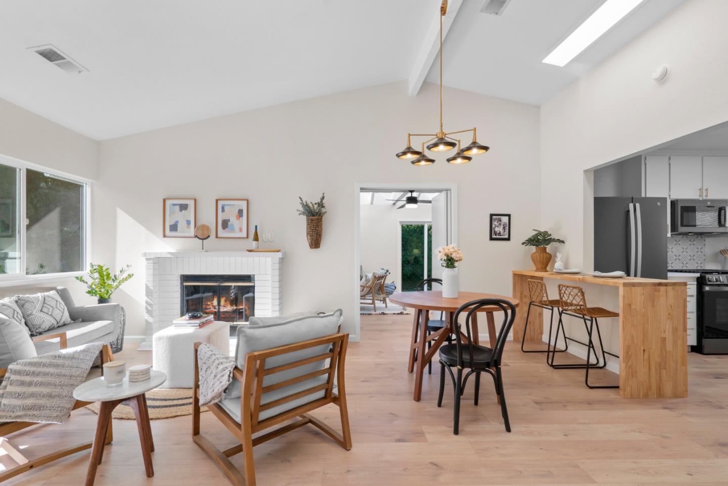 443 Sailfish Drive