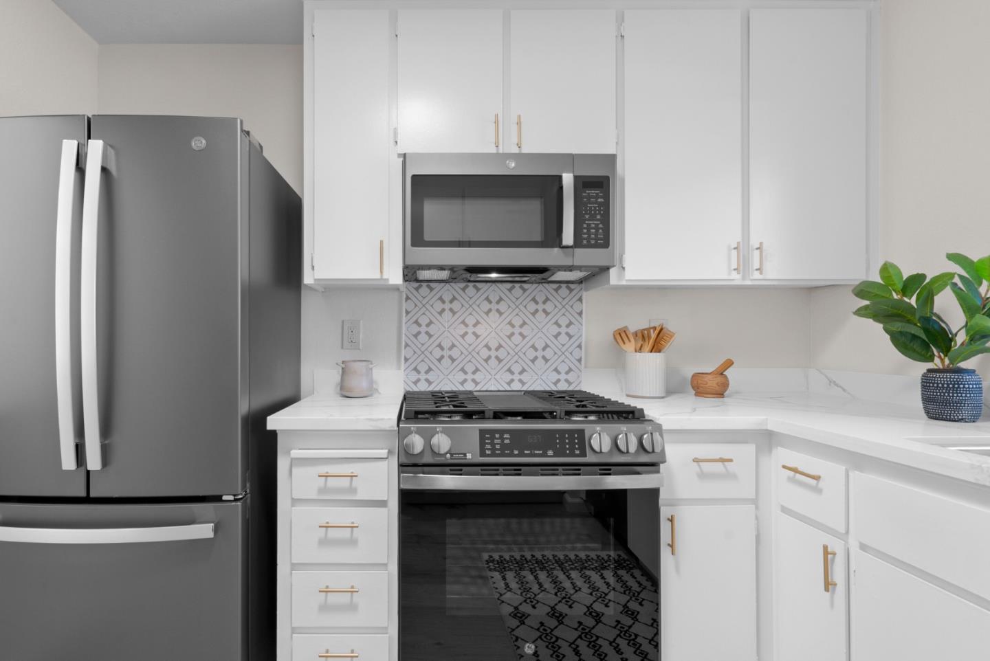 443 Sailfish Drive