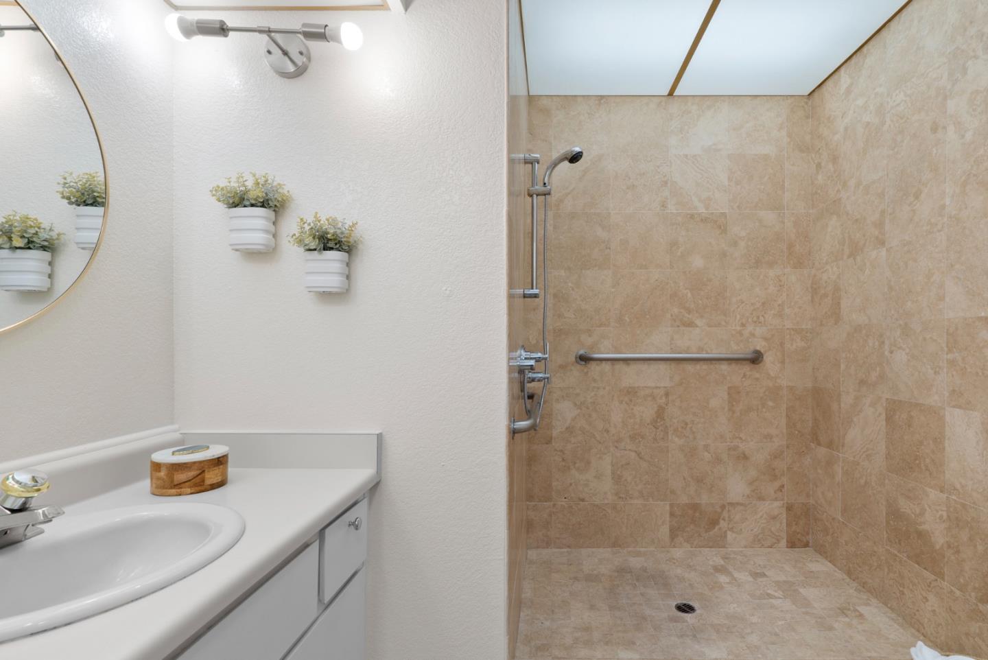 443 Sailfish Drive