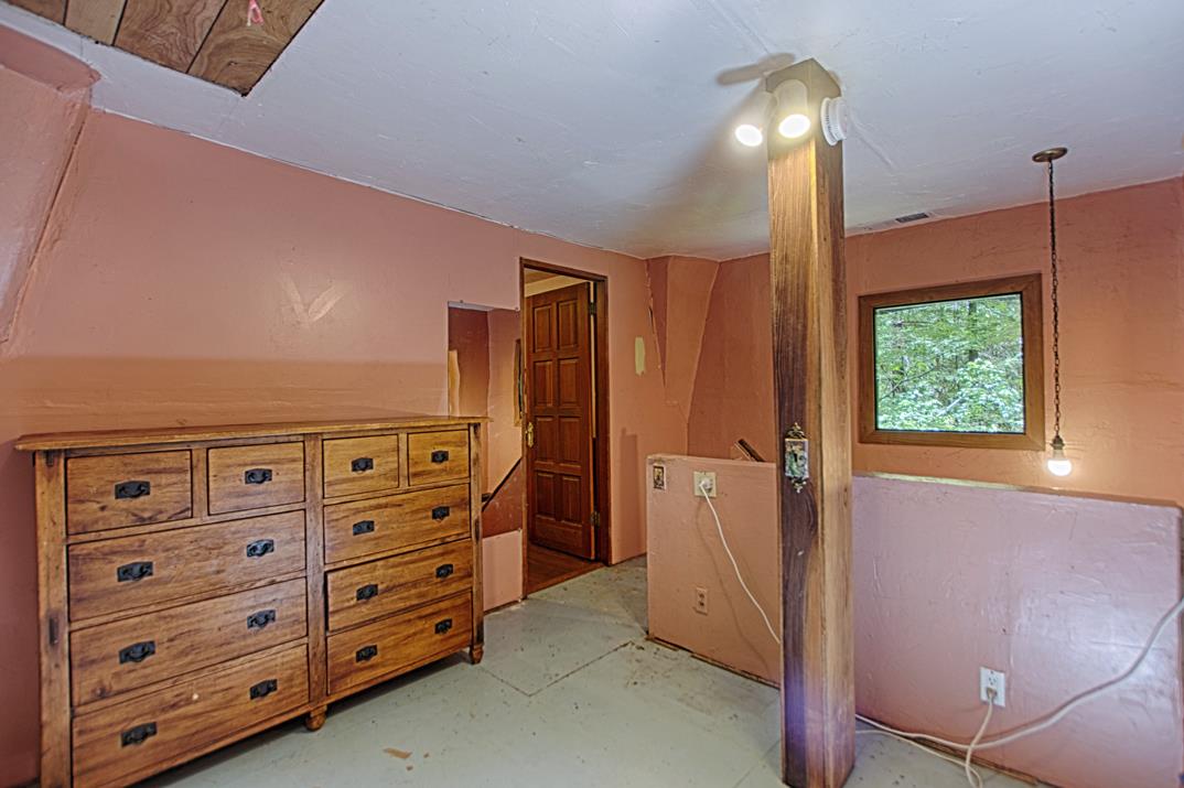 530 Logan Creek Road