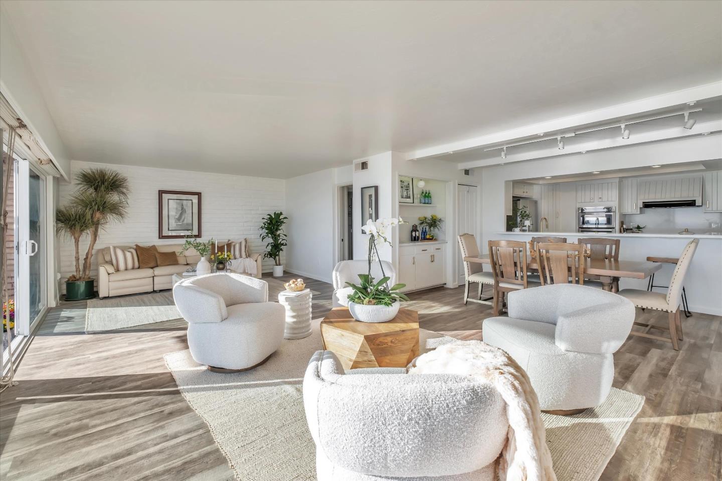 230 Rio Del Mar Boulevard B