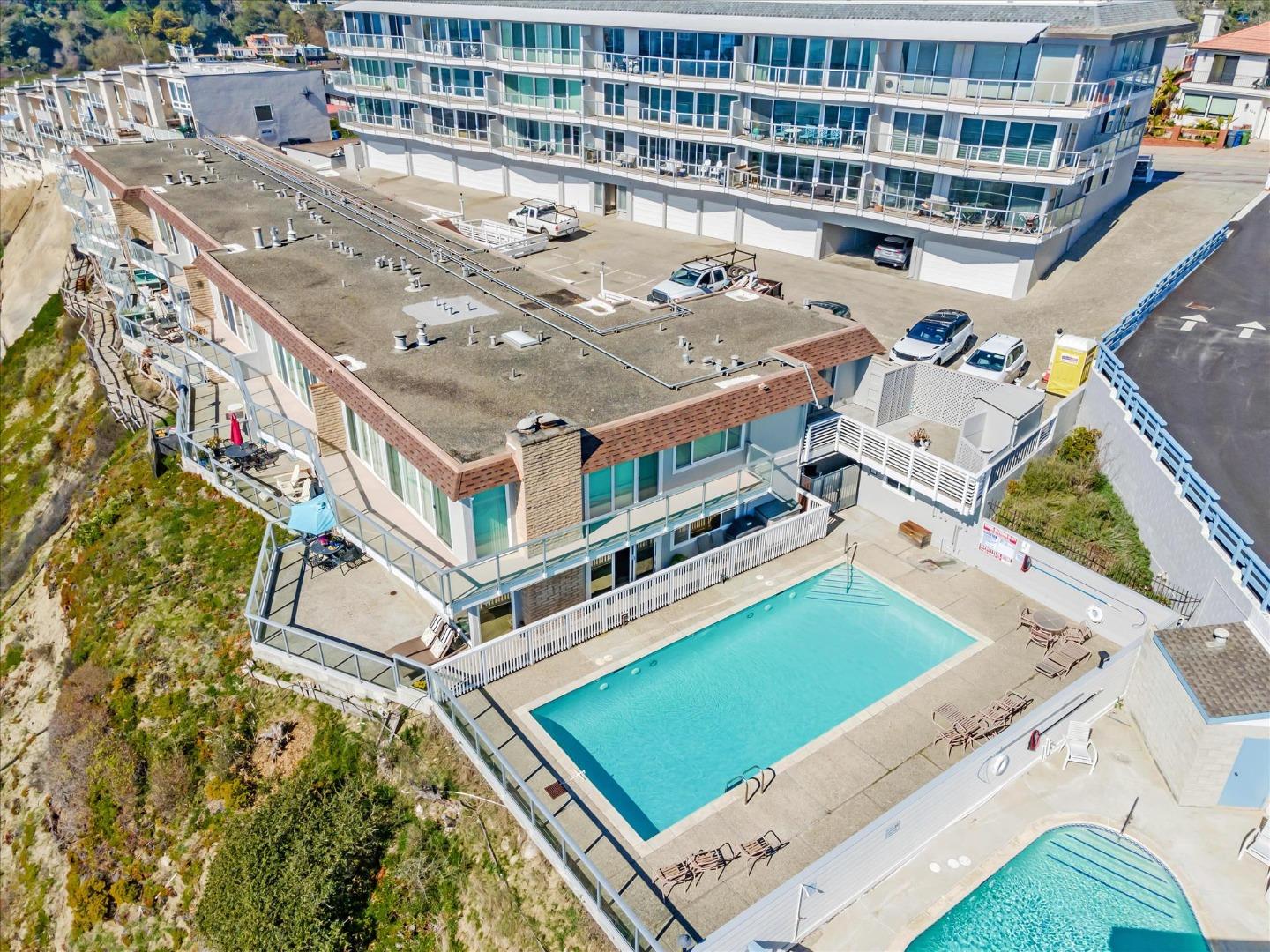 230 Rio Del Mar Boulevard B