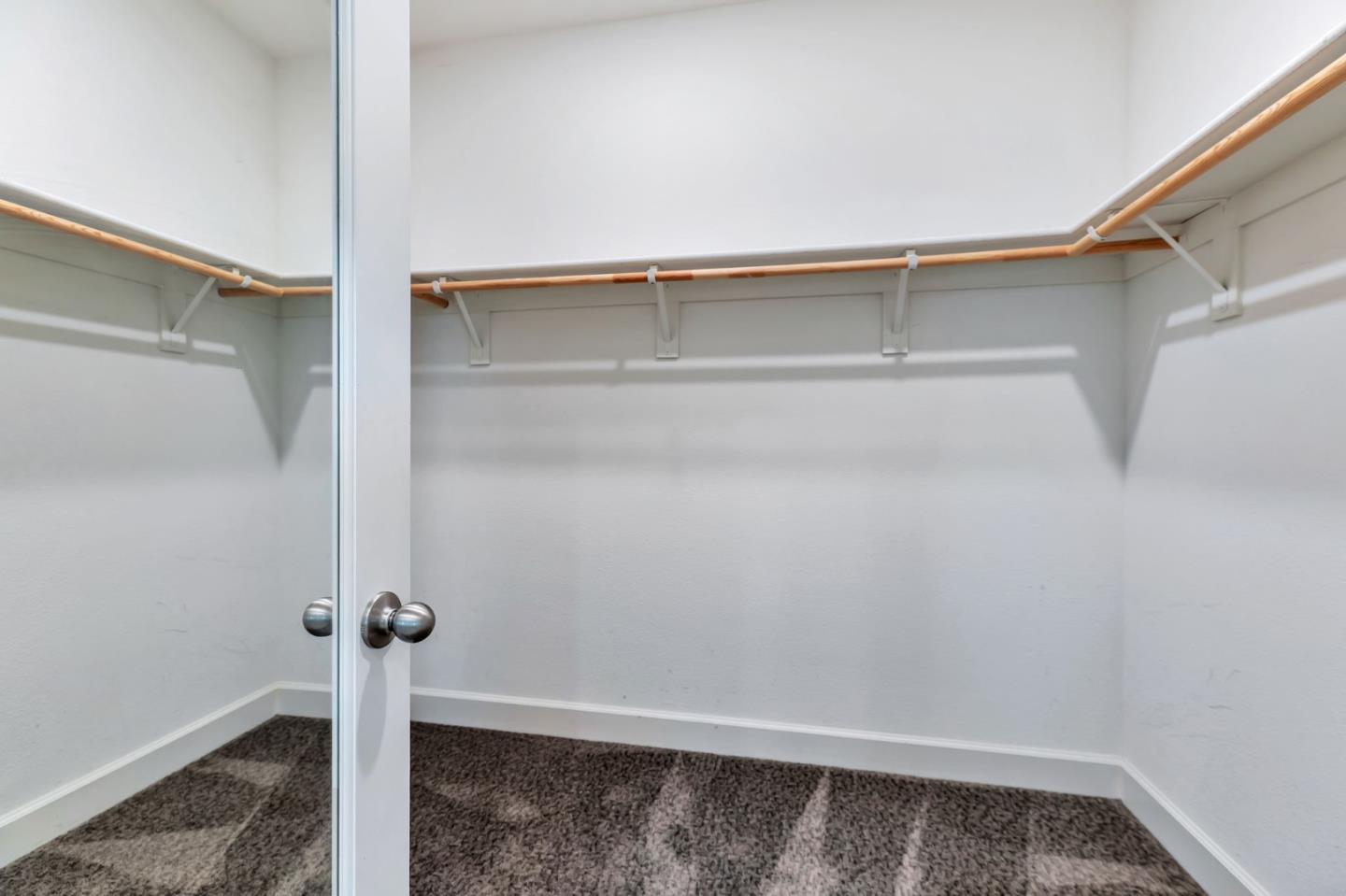 1216 Steinbeck DR