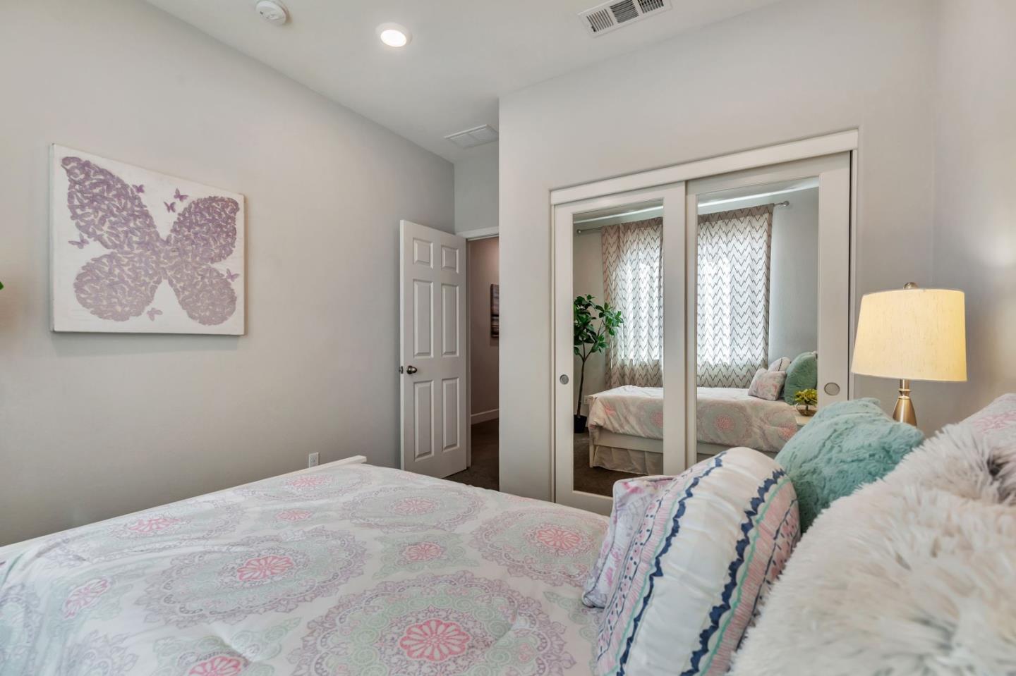 1216 Steinbeck DR
