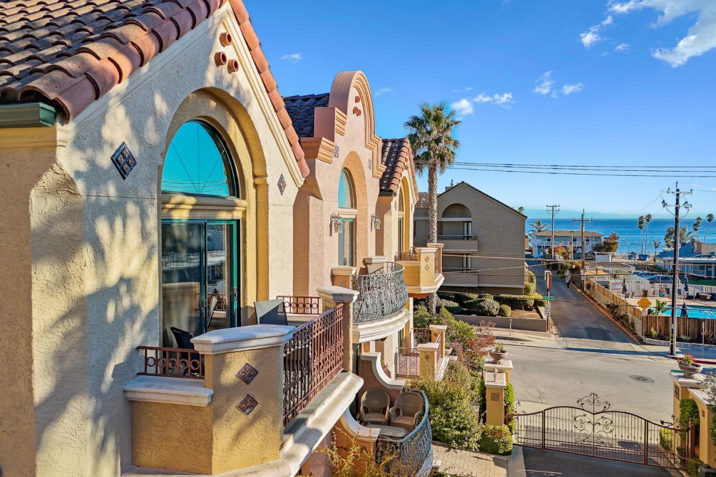 206 Villa Mar Vista