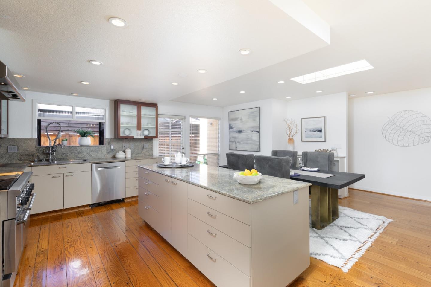 4 Berkeley Court