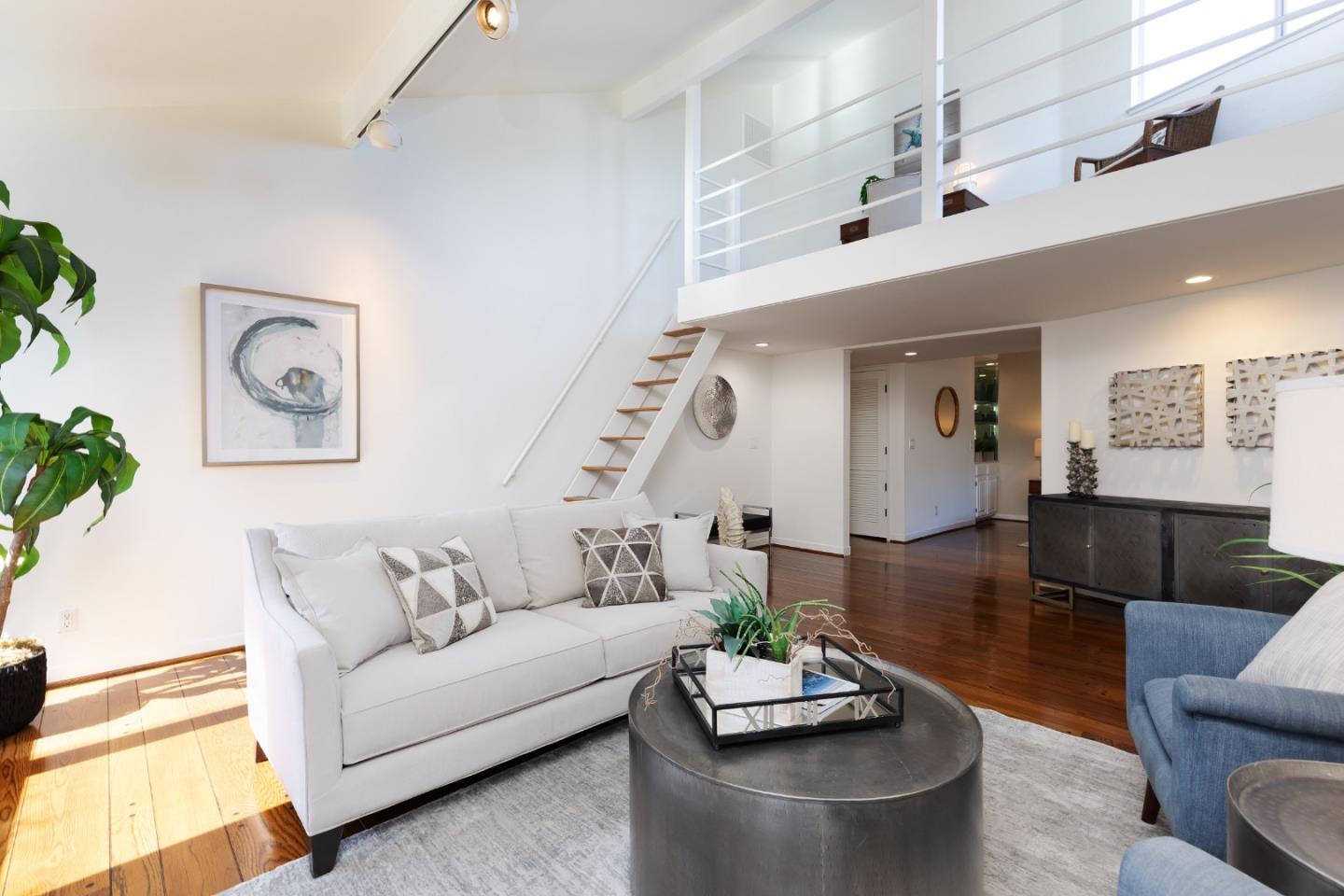4 Berkeley Court