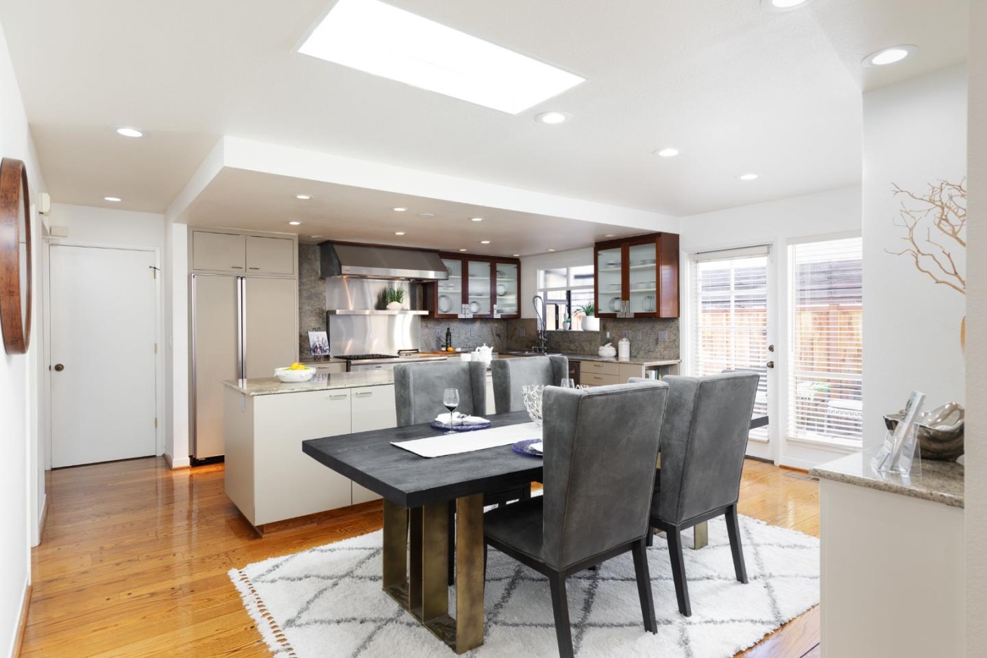 4 Berkeley Court