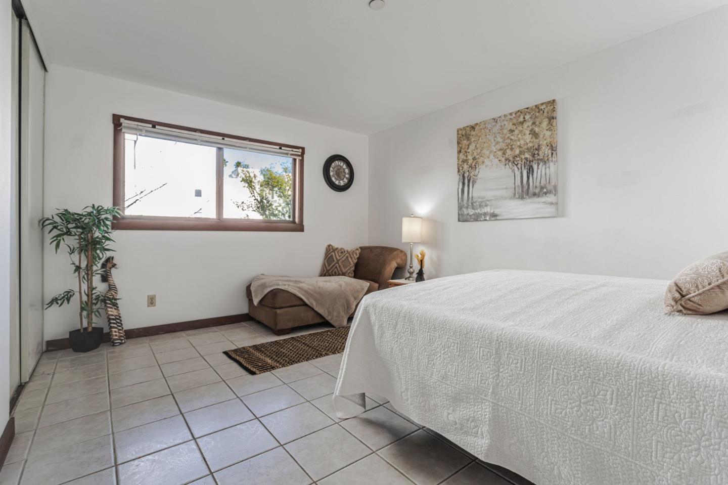323 Broadway A2