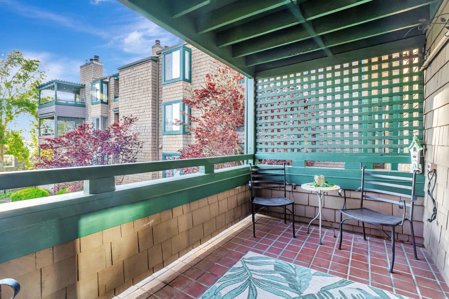 323 Broadway A2
