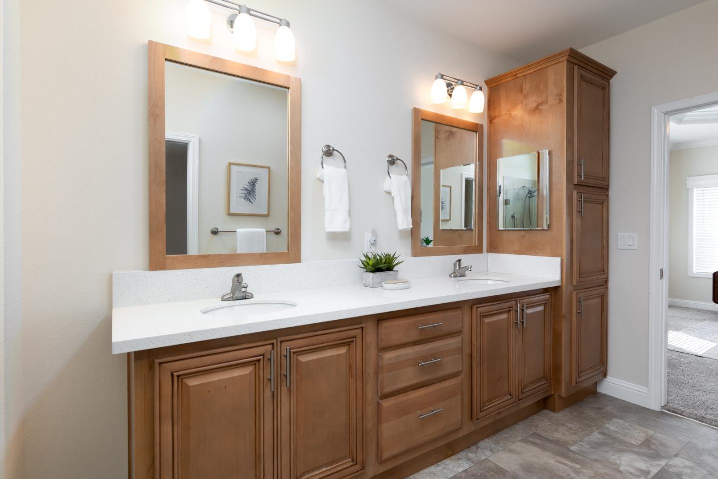 225 Mt Hermon Road Unit: 215