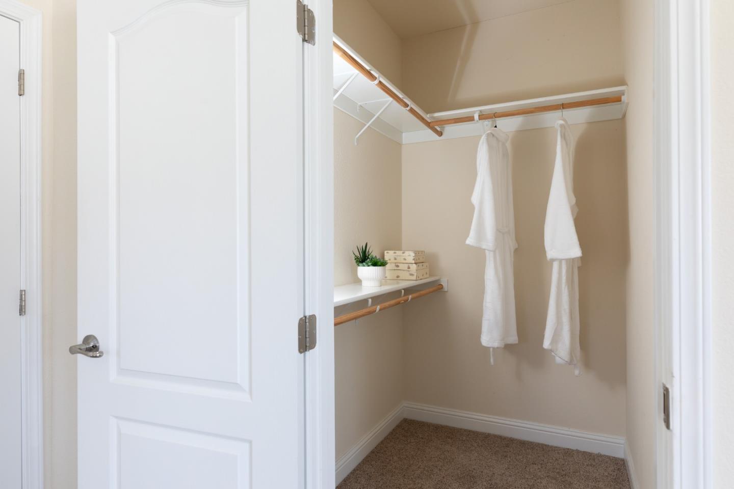 225 Mt Hermon Road Unit: 215