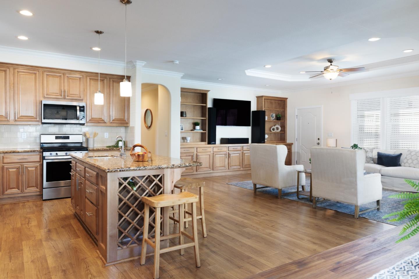 225 Mt Hermon Road Unit: 215