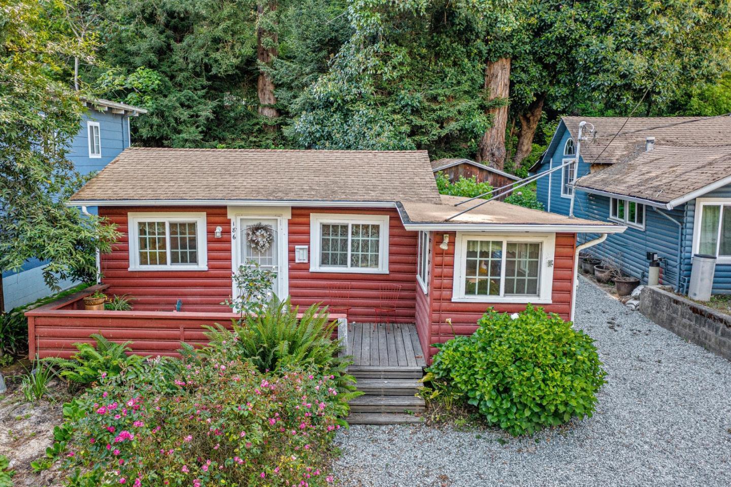 186 Saint Bernard Street