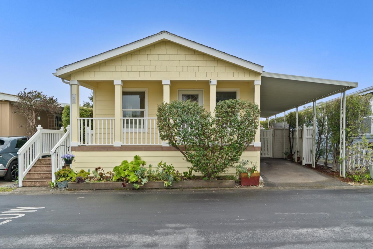 2395 Delaware AVE 135