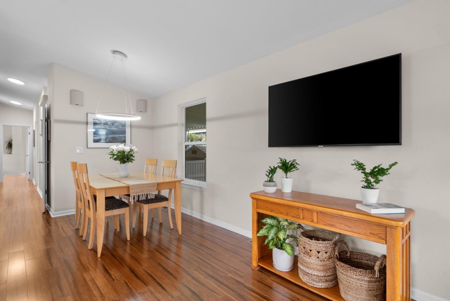 2395 Delaware AVE 135