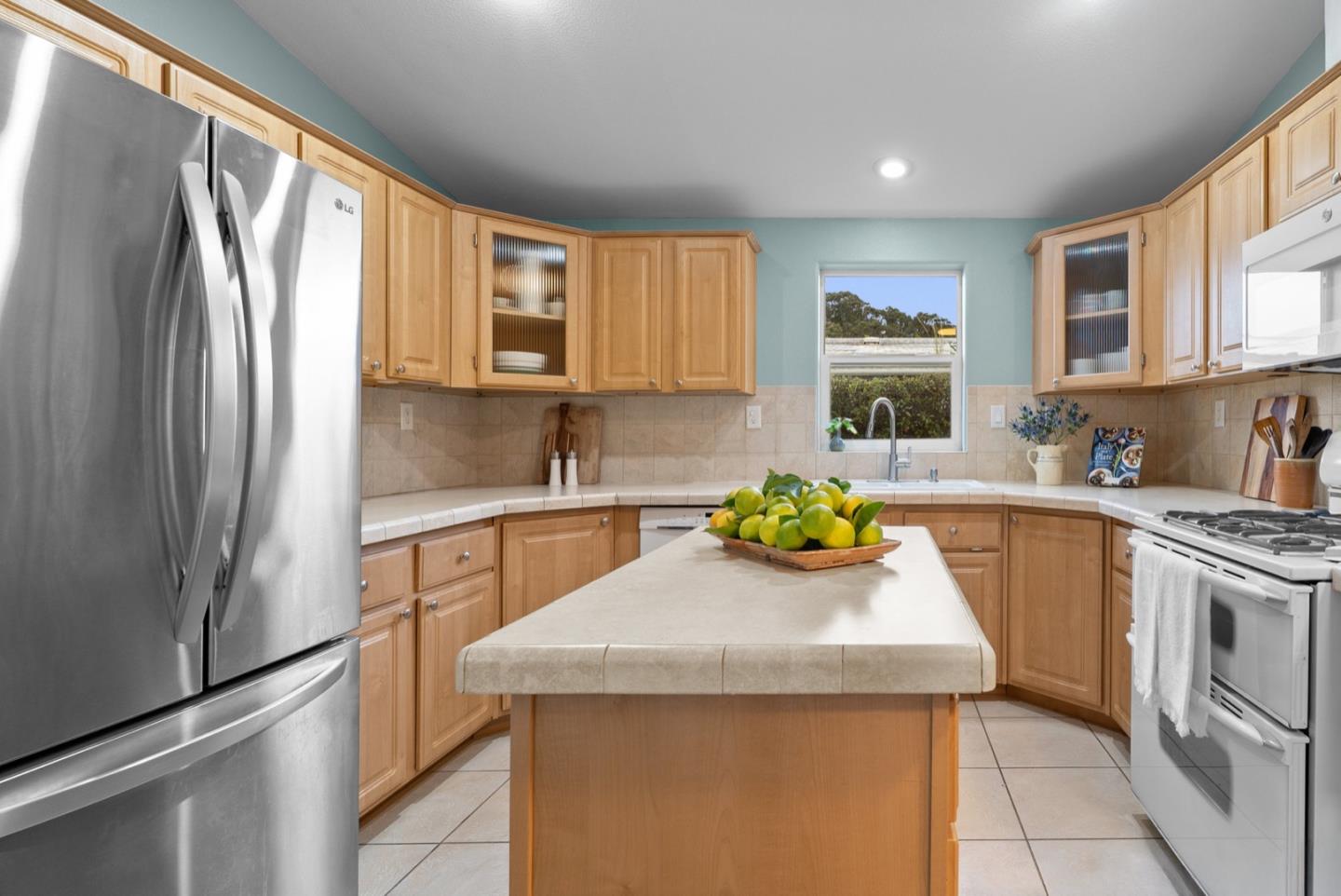2395 Delaware AVE 135