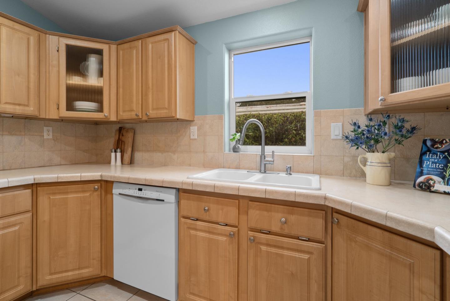 2395 Delaware AVE 135