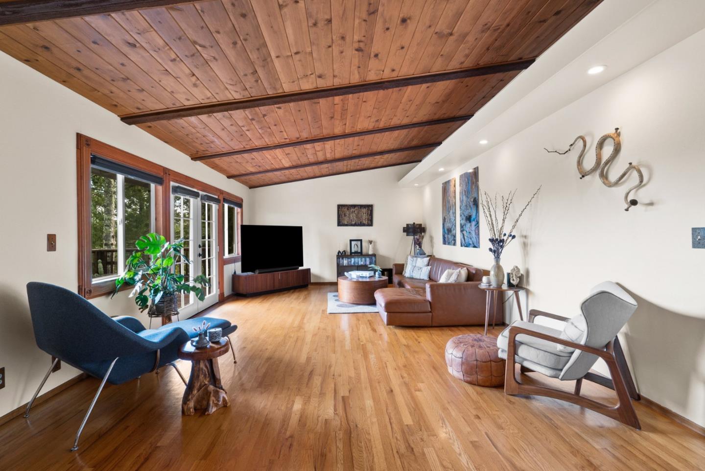 1130 Rebecca Drive