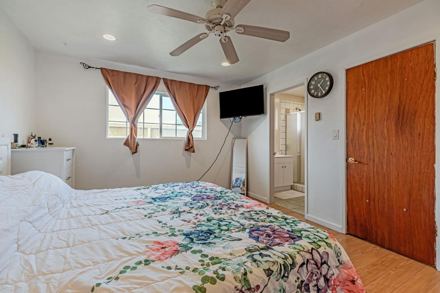 399 Berry Road