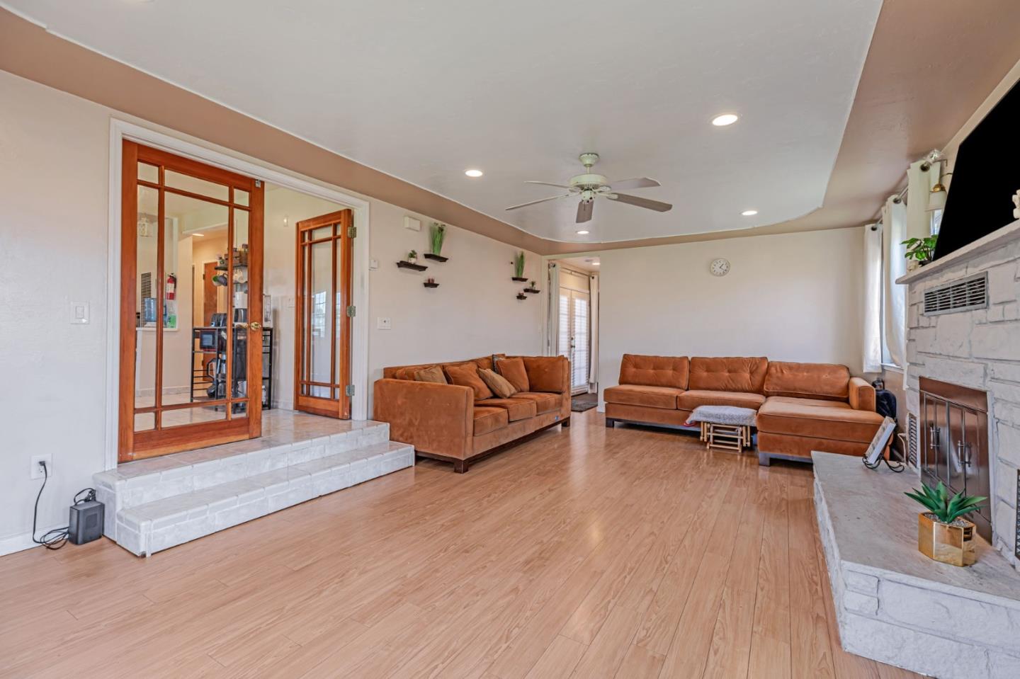 399 Berry Road