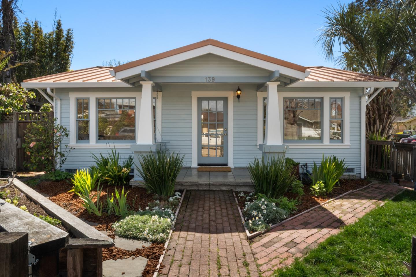 139 Naglee Avenue