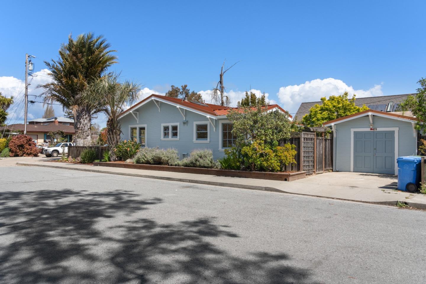 139 Naglee Avenue
