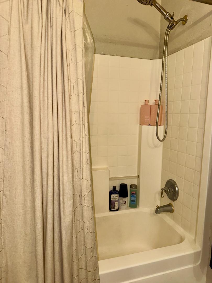 60 Plumosa Lane Unit: 60