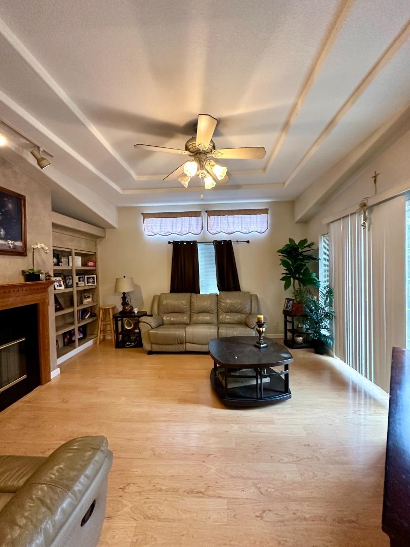 60 Plumosa Lane Unit: 60