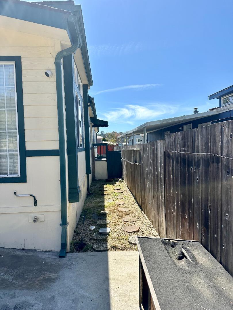 60 Plumosa Lane Unit: 60