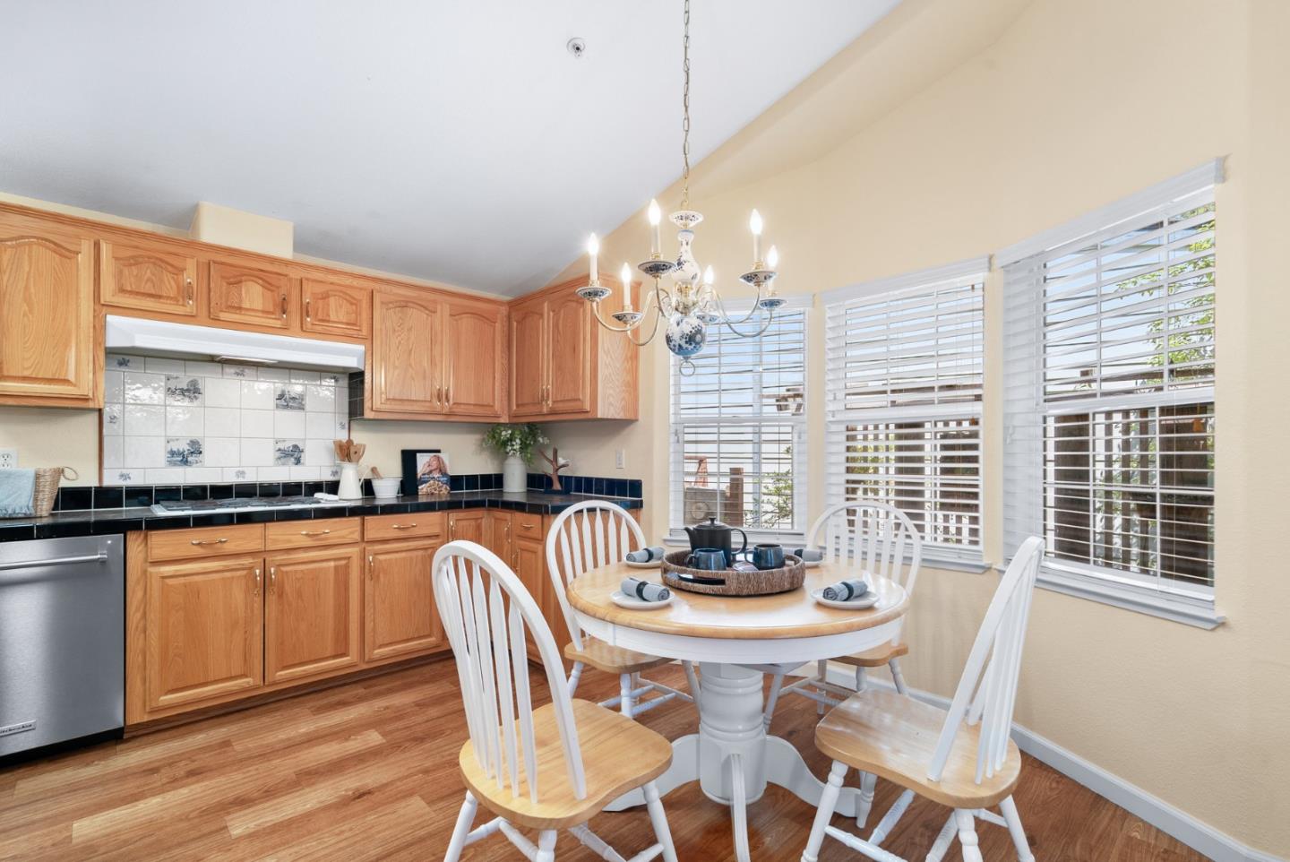 552 Bean Creek, SPC #98 Road Unit: 98