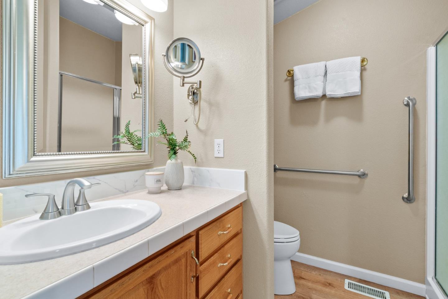 552 Bean Creek, SPC #98 Road Unit: 98