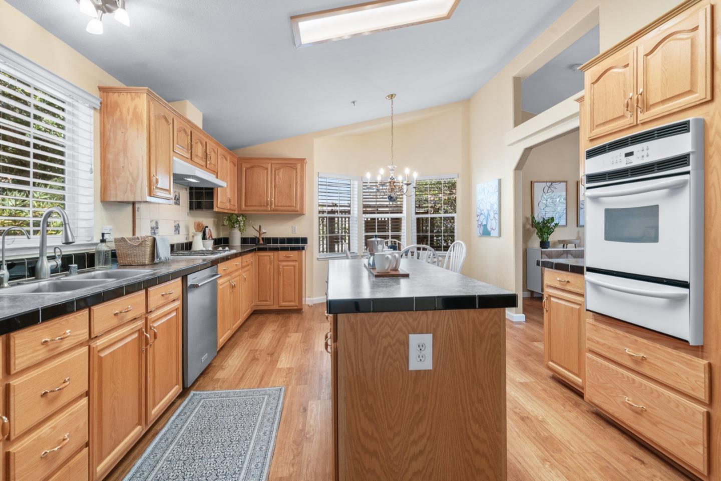 552 Bean Creek, SPC #98 Road Unit: 98