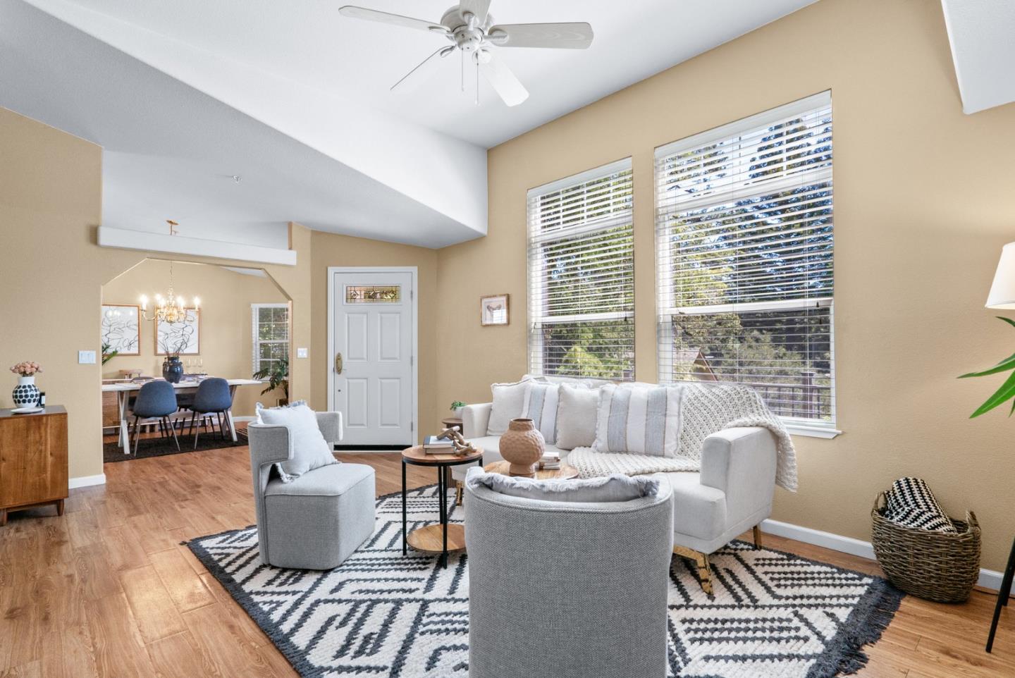 552 Bean Creek, SPC #98 Road Unit: 98