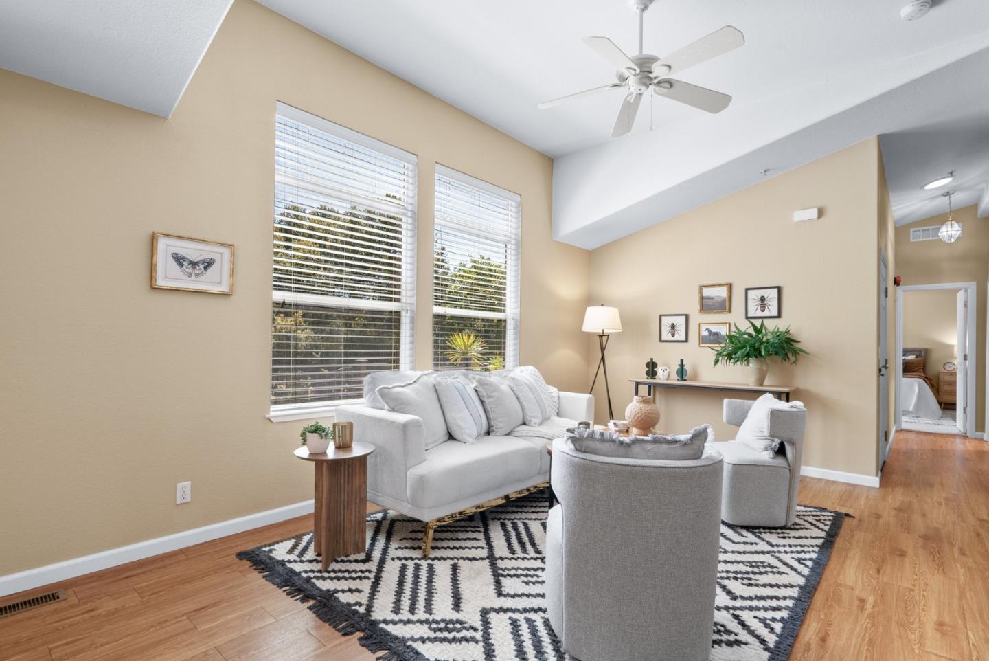 552 Bean Creek, SPC #98 Road Unit: 98