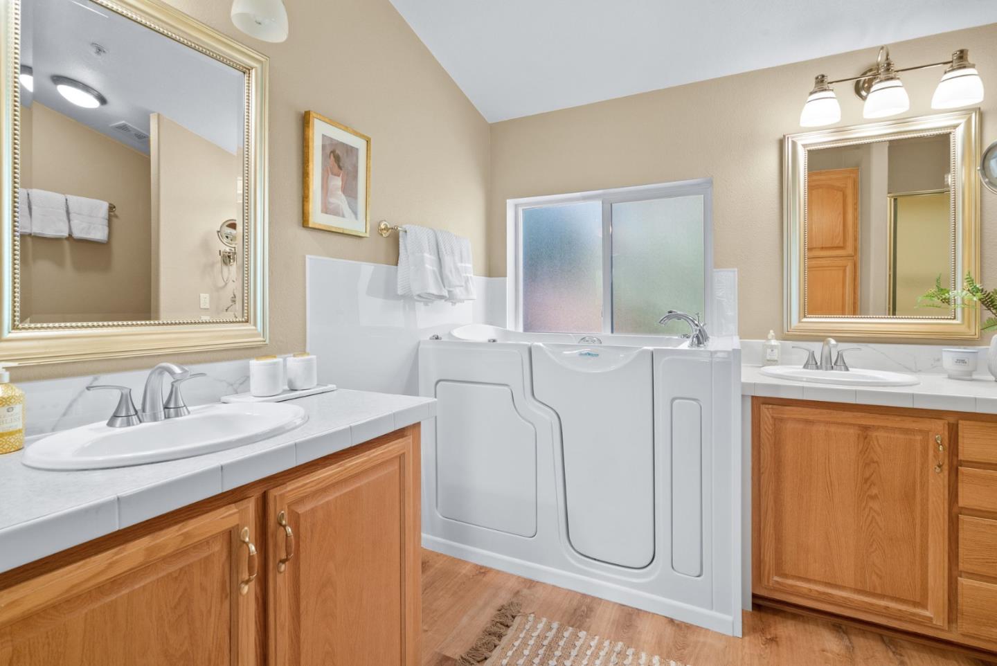 552 Bean Creek, SPC #98 Road Unit: 98