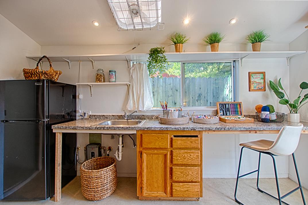 311 Mar Vista Avenue