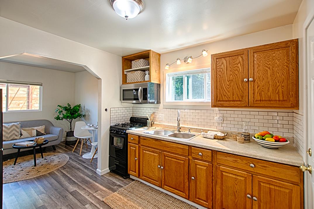 311 Mar Vista Avenue